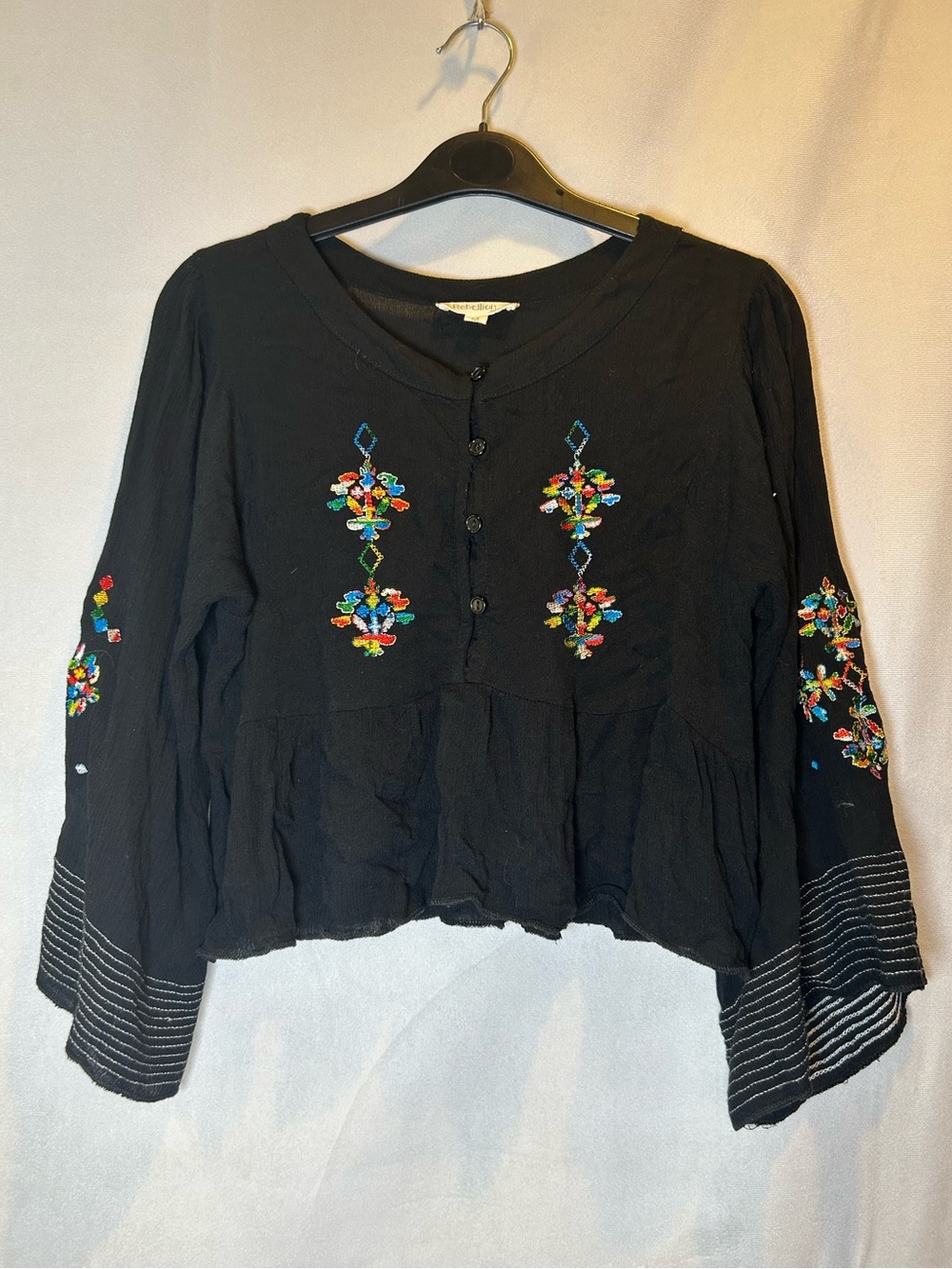 Rebellion again Black Embroidery Boho Peasant Crop Blouse Top. Size M